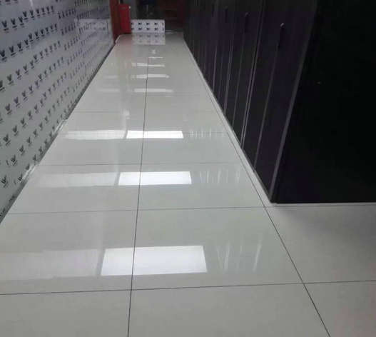茂名防靜電地板的特點及性能指標