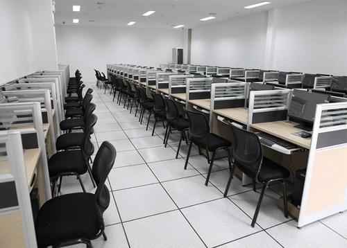 計算機網絡教室地板