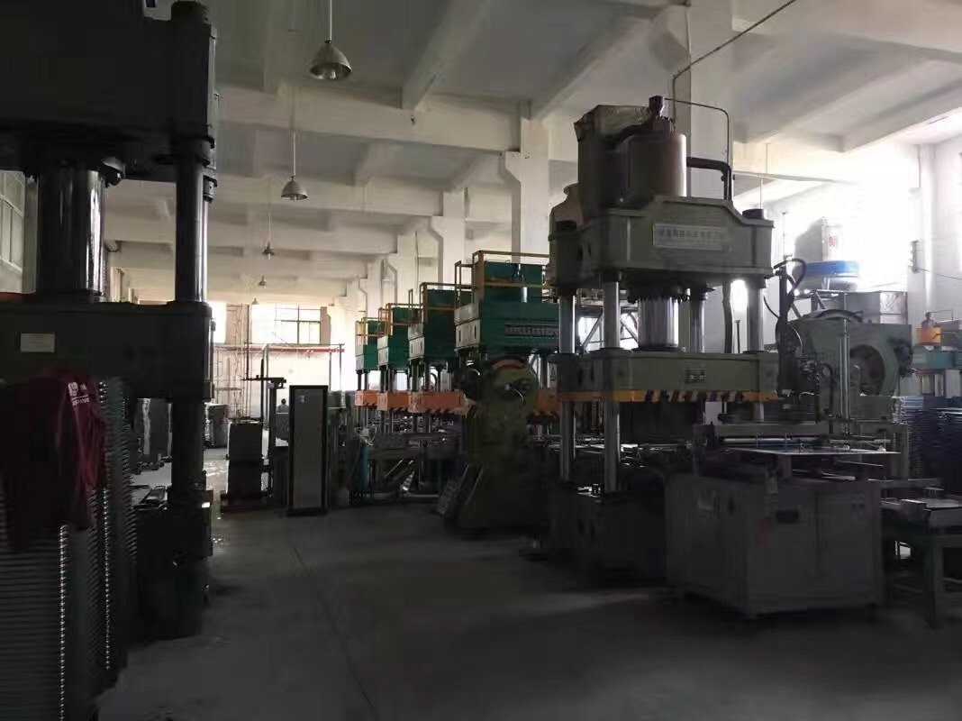 防靜電地板最近的廠家